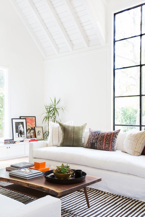 How to Style Your Coffee Table