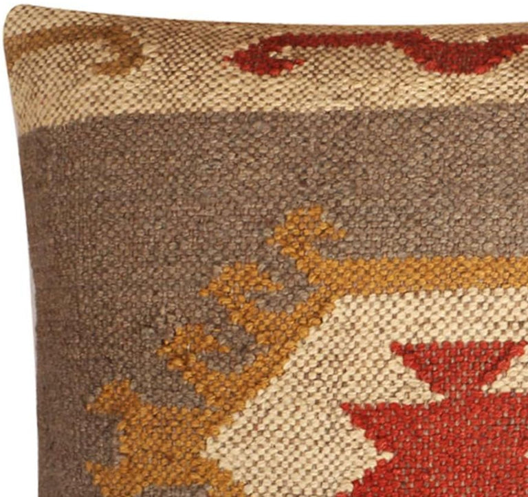WARM SANDS WOOL KILIM | DECORATIVE THROW PILLOW