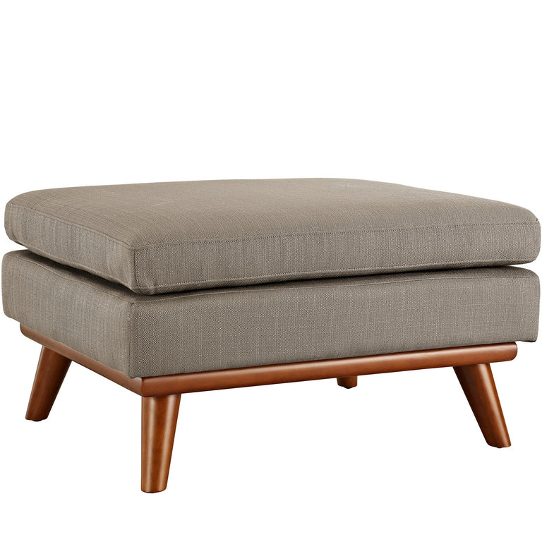 ENGAGE SOFAS AND ARMCHAIRS | LIVING ROOM