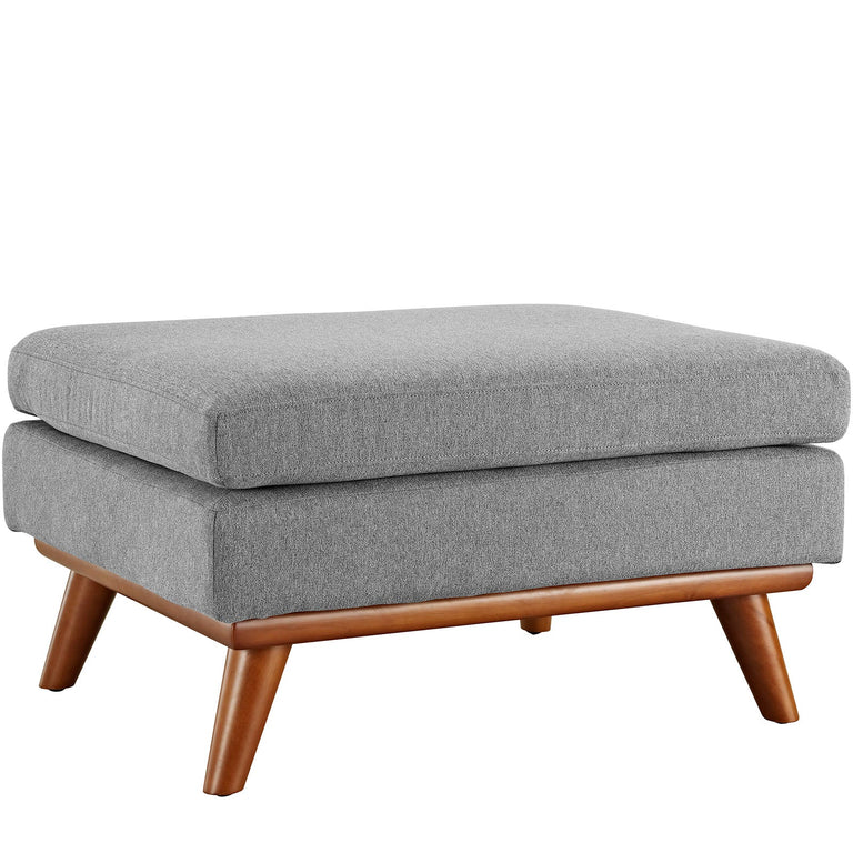 ENGAGE SOFAS AND ARMCHAIRS | LIVING ROOM