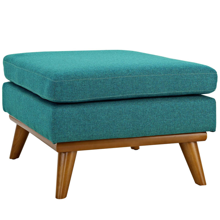 ENGAGE SOFAS AND ARMCHAIRS | LIVING ROOM