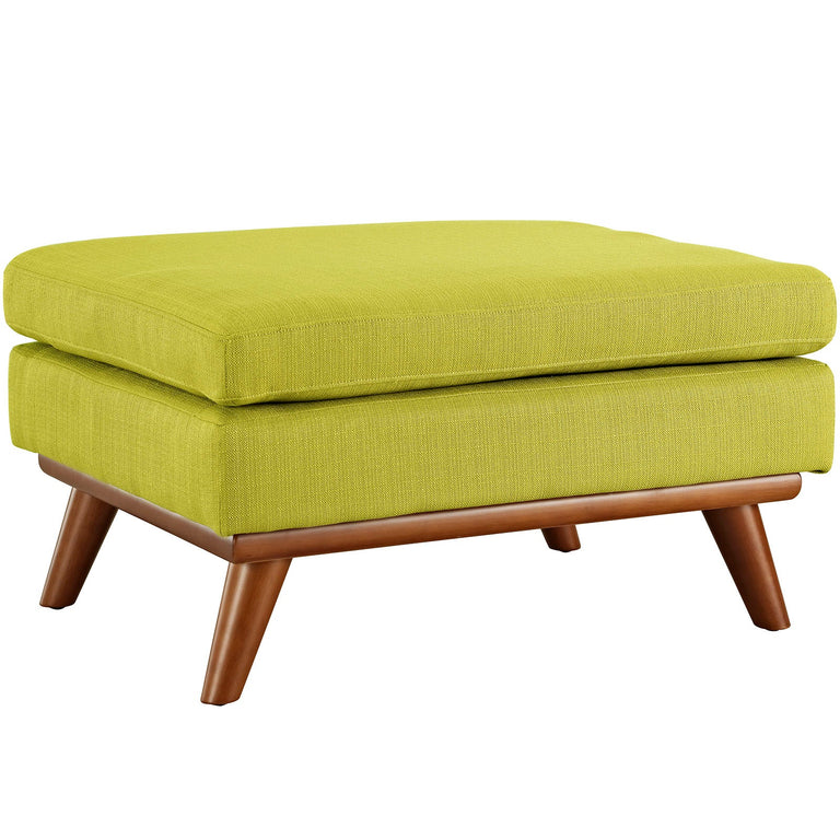 ENGAGE SOFAS AND ARMCHAIRS | LIVING ROOM