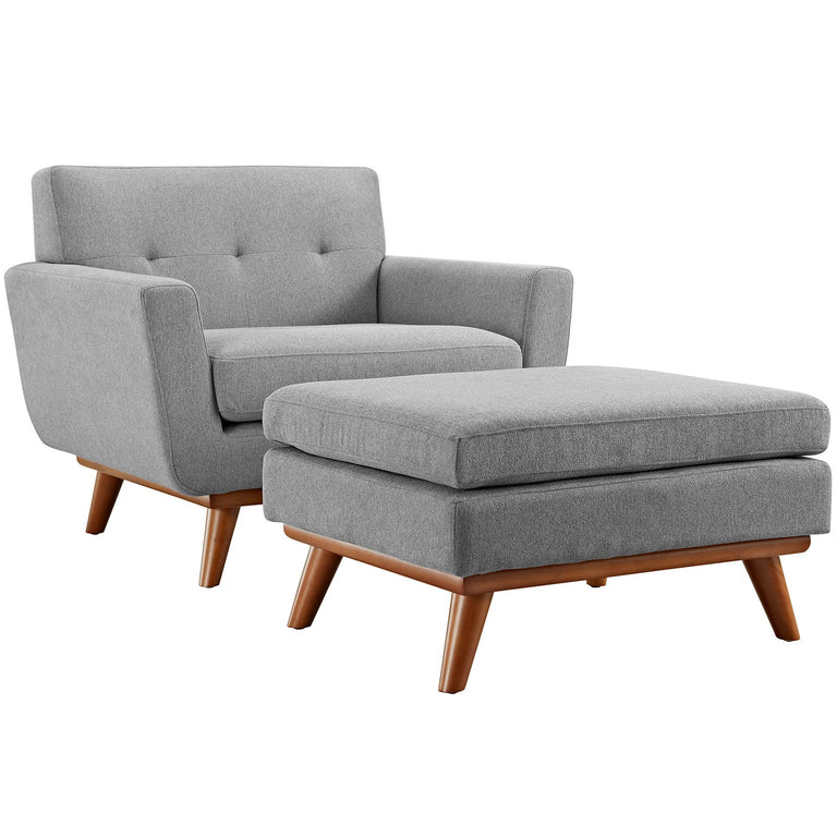 ENGAGE SOFAS AND ARMCHAIRS | LIVING ROOM