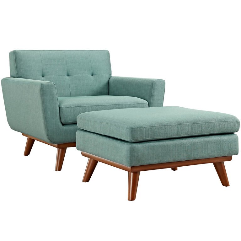 ENGAGE SOFAS AND ARMCHAIRS | LIVING ROOM