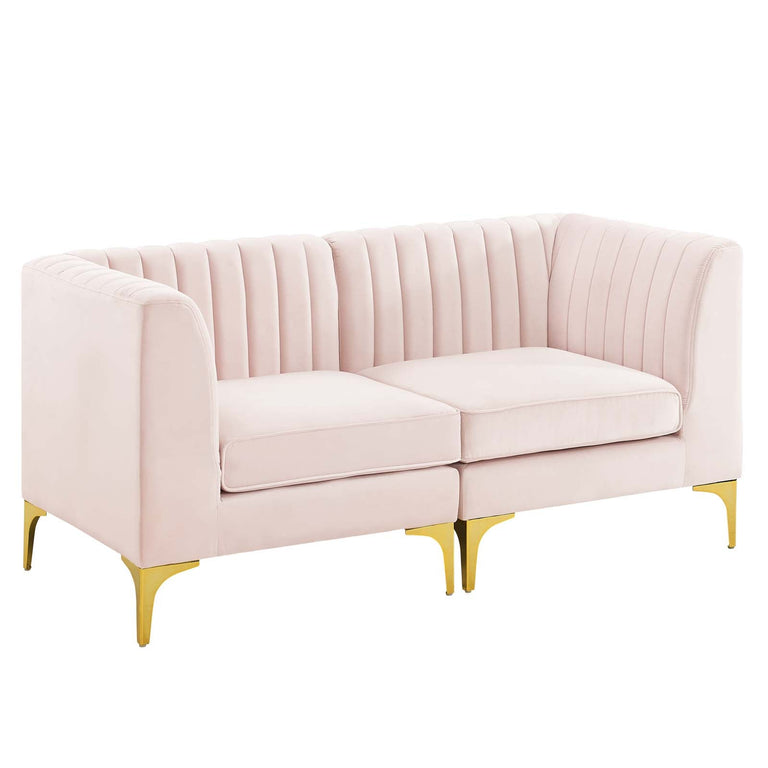 TRIUMPH SOFAS AND ARMCHAIRS | LIVING ROOM