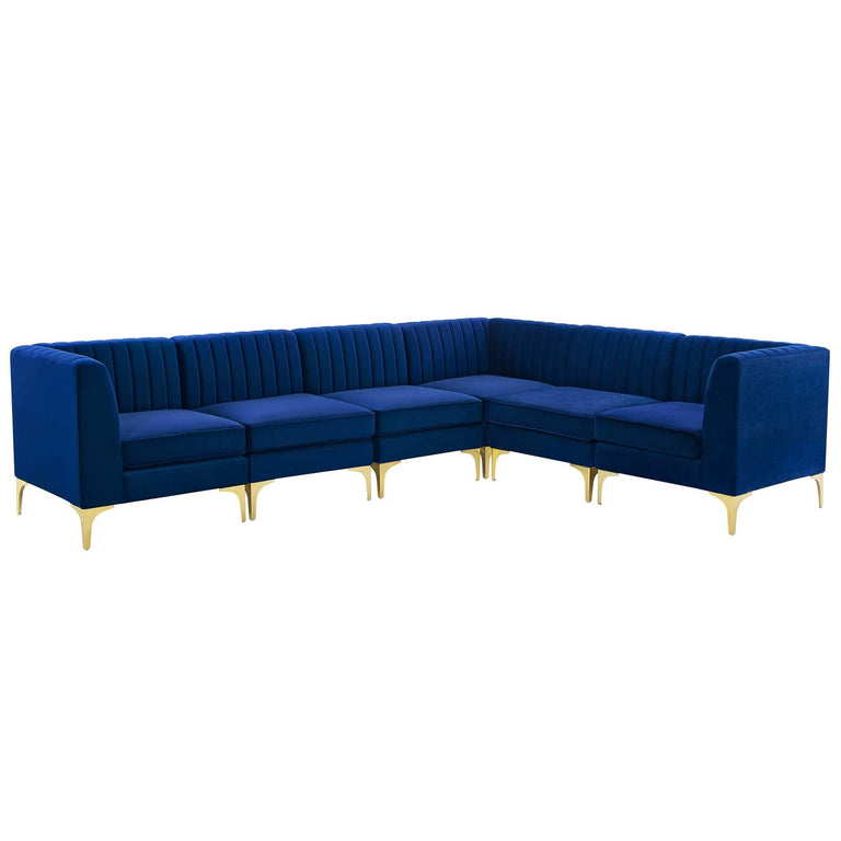 TRIUMPH SOFAS AND ARMCHAIRS | LIVING ROOM