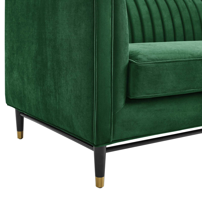 DEVOTE SOFAS AND ARMCHAIRS | LIVING ROOM