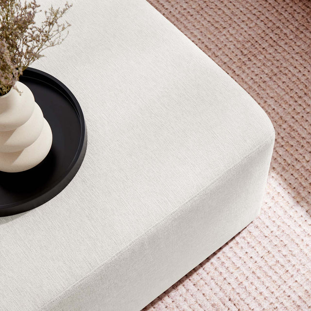CALLUM SOFAS AND ARMCHAIRS | LIVING ROOM