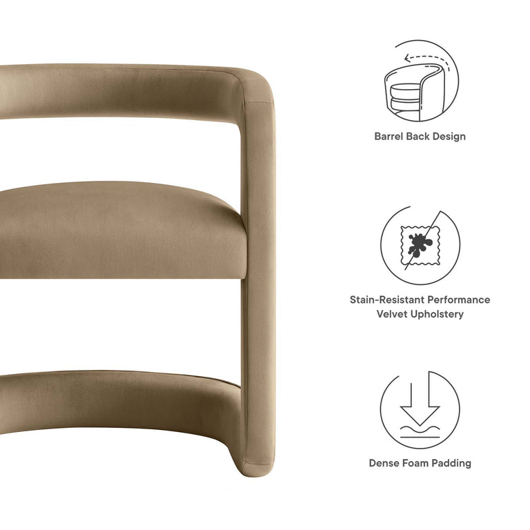 WINSLOW SOFAS AND ARMCHAIRS | LIVING ROOM