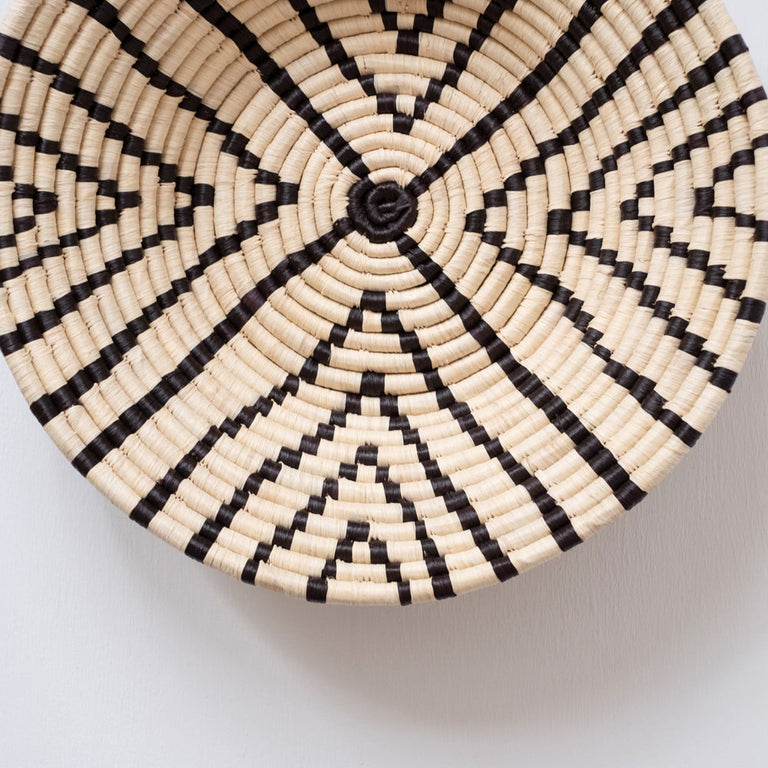 QUADRANTS 13" BASKET (UGANDA)