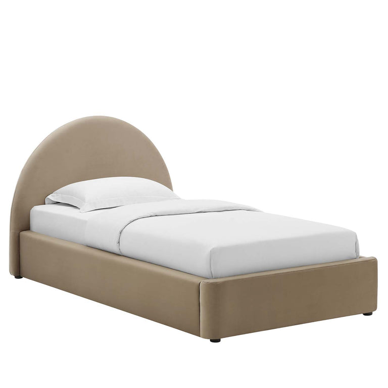 RESORT BEDS | BEDROOM