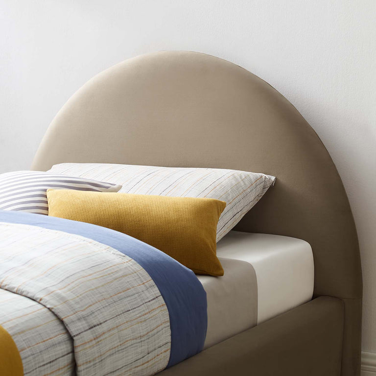 RESORT BEDS | BEDROOM
