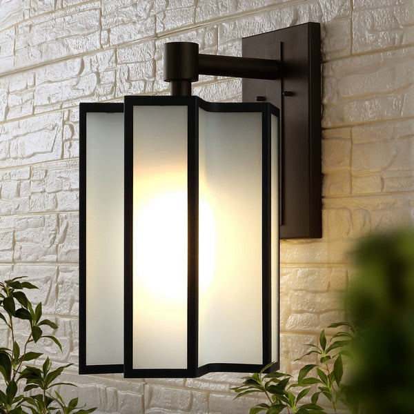 HYLA OUTDOOR LIGHTING | LIGHTING