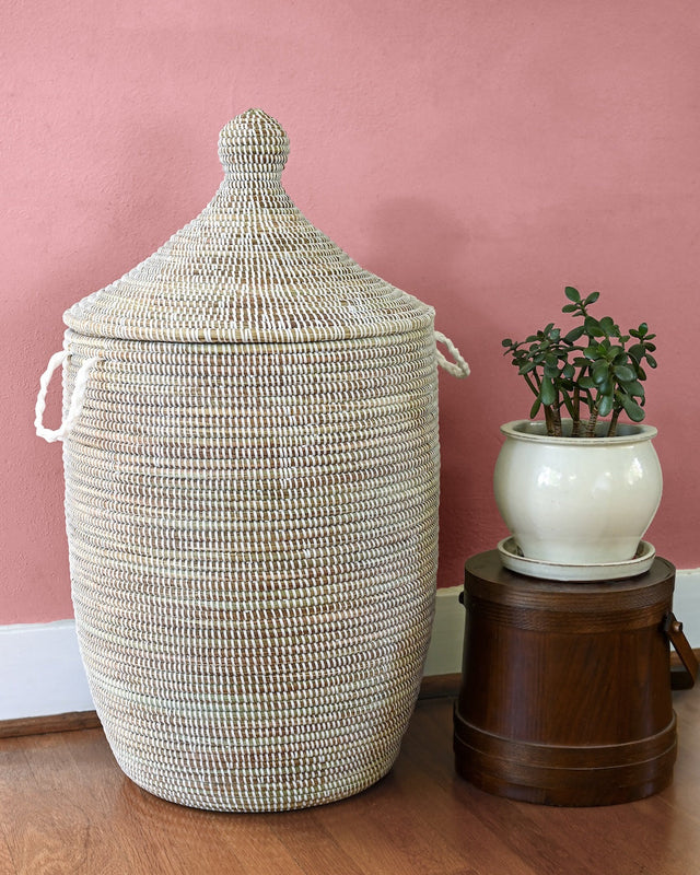 WHITE LAUREL BASKET (SENEGAL)