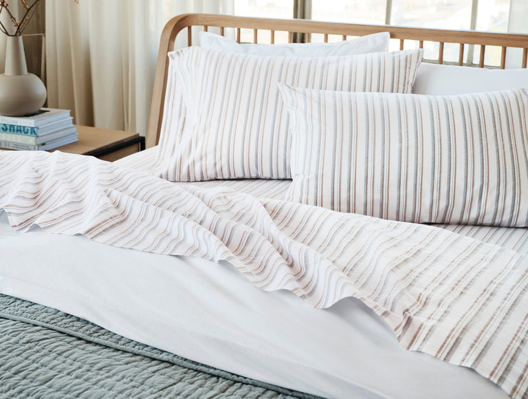 ORGANIC CRINKLED PERCALE PILLOWCASES | BEDDING