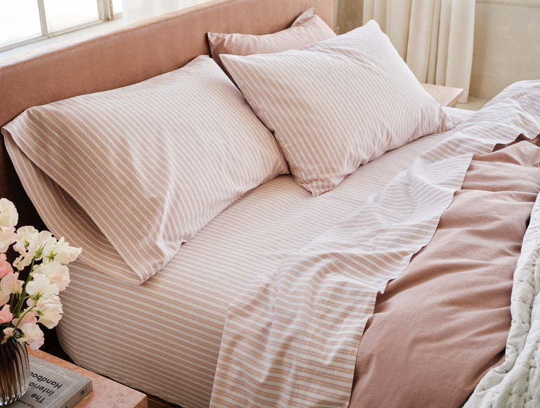 ORGANIC CRINKLED PERCALE PILLOWCASES | BEDDING