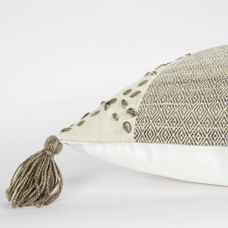 GADE IVORY/TAUPE COLOR BLOCK MODERN INDUSTRIAL THROW PILLOW