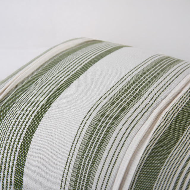 DUELUND WHITE STRIPE COASTAL THROW PILLOW