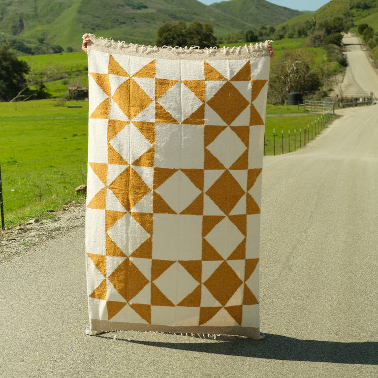 GEO SUN PATTERN COTTON BLEND THROW | THROWS