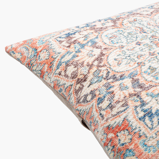 COLIN | PILLOWS