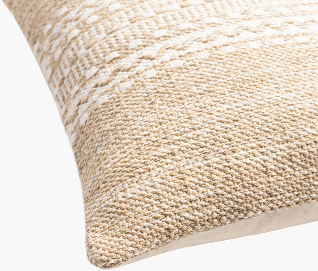 ETHAN | PILLOWS