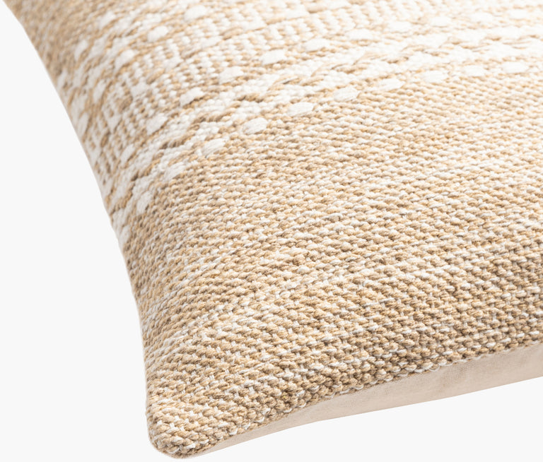 ETHAN | PILLOWS