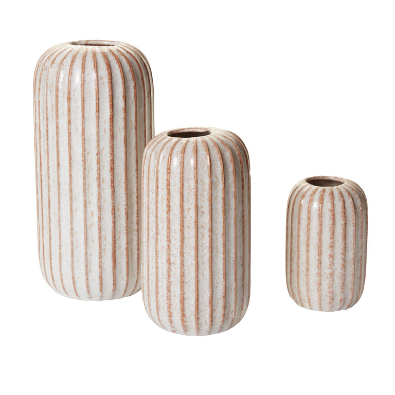 FAULT LINE CERAMIC GROOVED VASE