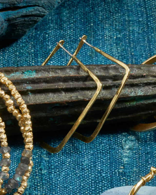 SQUARE HOOPS| JEWELRY