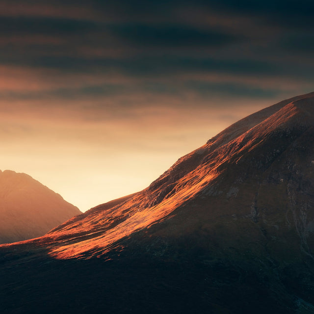 Last Ray of Light by Elinoz Sabus | stretched canvas wall art