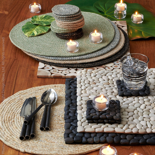 BEACHSTONE COASTERS | ENTERTAINING
