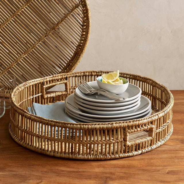 LIANA ROUND SERVING TRAY | ENTERTAINING | STAG & MANOR