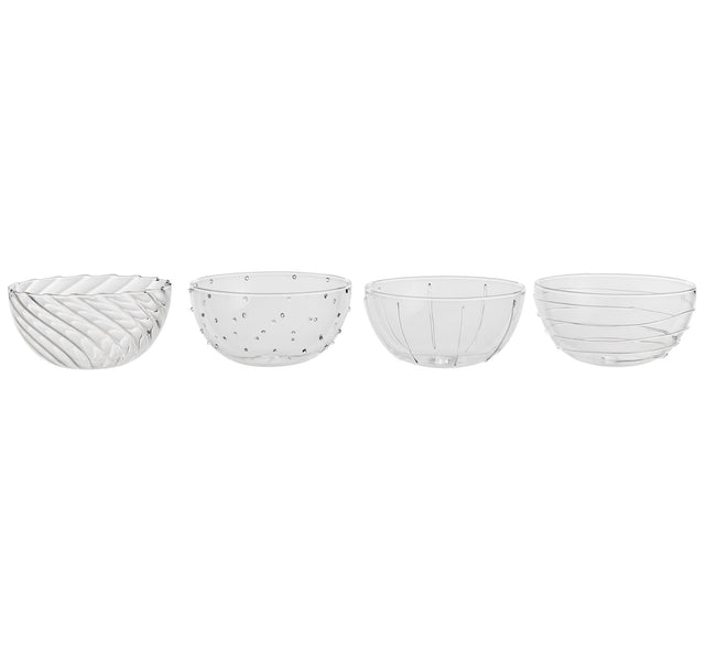 LIVENZA BOWLS | ENTERTAINING