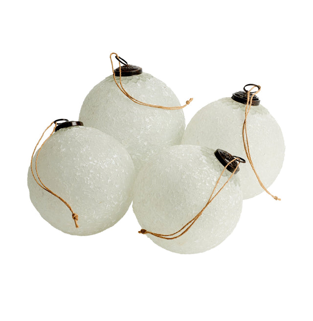 EMIRA ORNAMENTS | HOIDAY