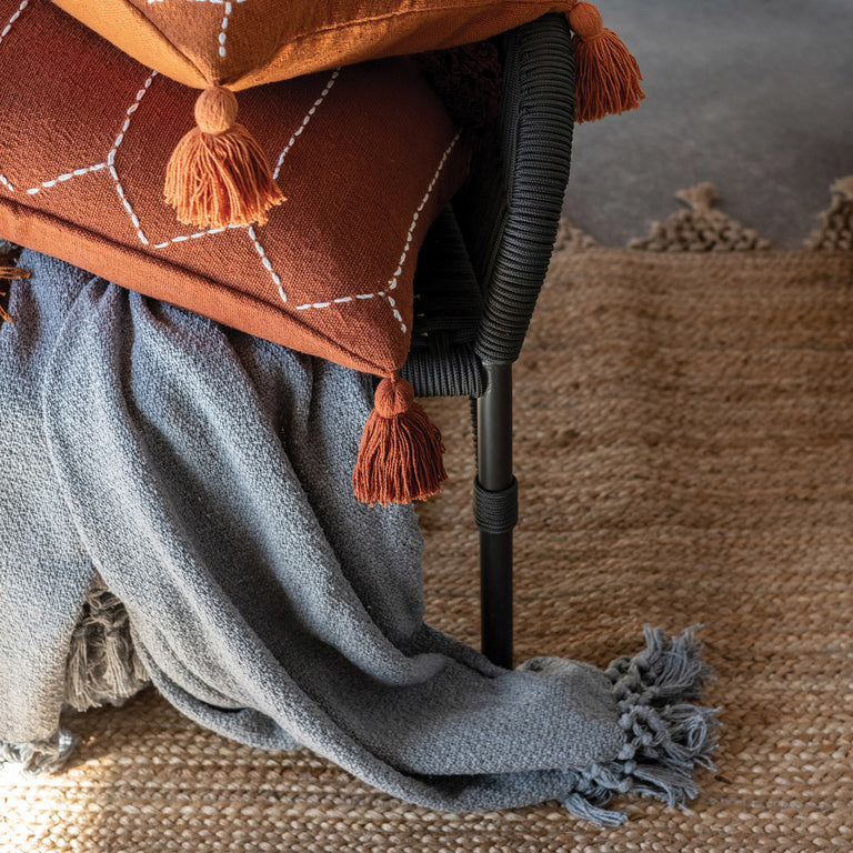 HEATHER COTTON TASSELED THROW | THROWS