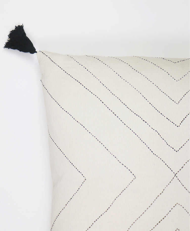 BONE ARROW THROW PILLOWS
