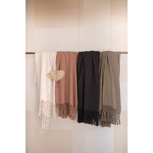 IVORY COTTON THROW WITH CROCHET FRINGE | THROWS