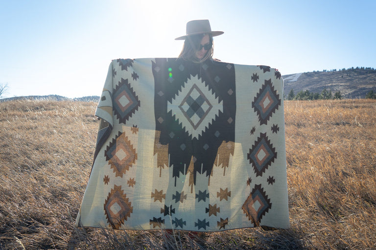 ALPACA BLACK CHAKANA (ECUADOR) | THROWS