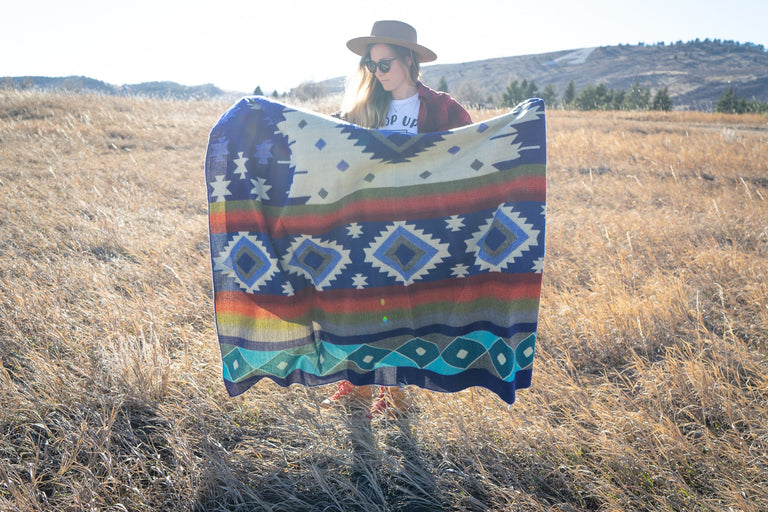 ALPACA BLACK CHAKANA (ECUADOR) | THROWS