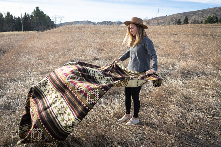 ALPACA BLACK CHAKANA (ECUADOR) | THROWS