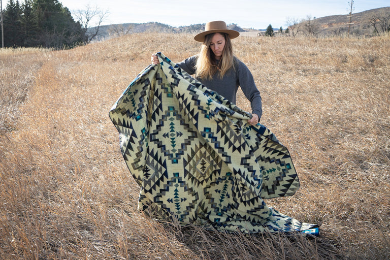 ALPACA BLACK CHAKANA (ECUADOR) | THROWS