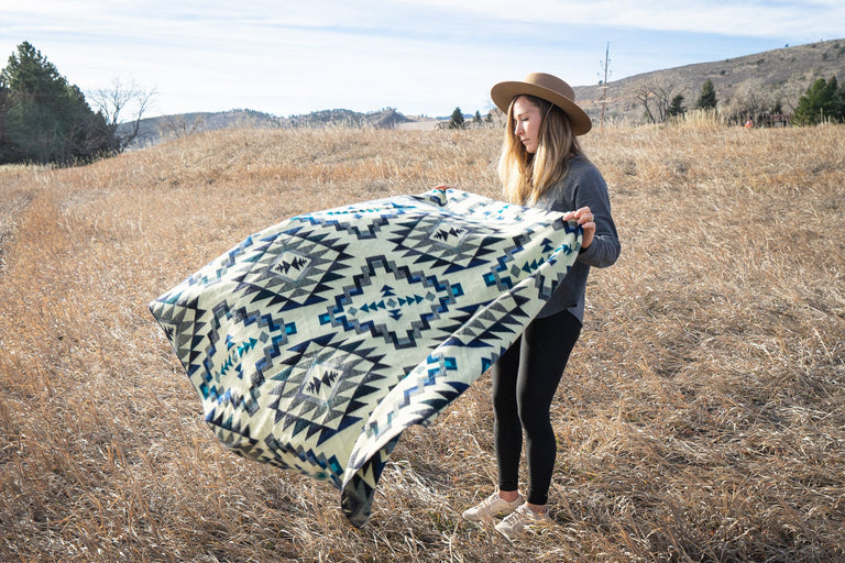 ALPACA BLACK CHAKANA (ECUADOR) | THROWS