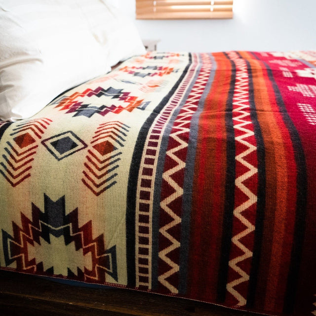 ALPACA BLACK CHAKANA (ECUADOR) | THROWS