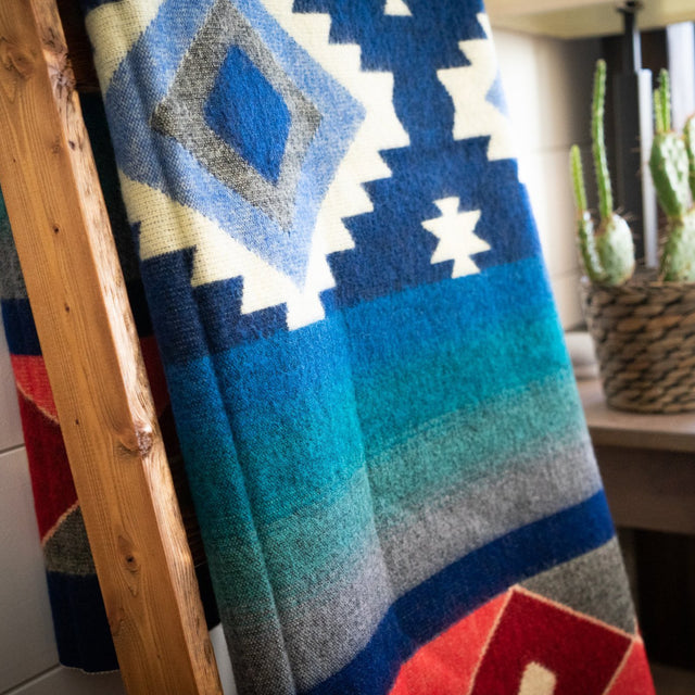 ALPACA BLACK CHAKANA (ECUADOR) | THROWS