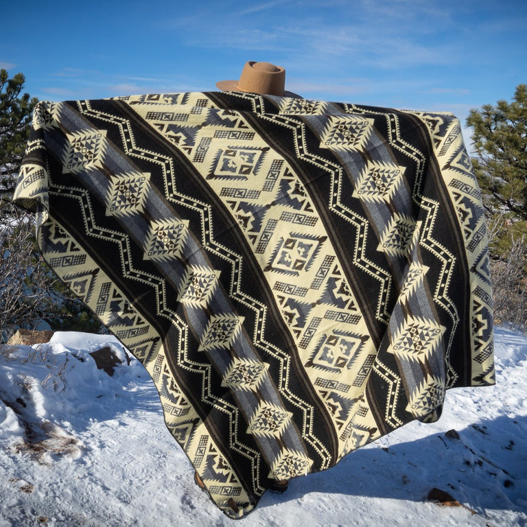 ALPACA BLACK CHAKANA (ECUADOR) | THROWS