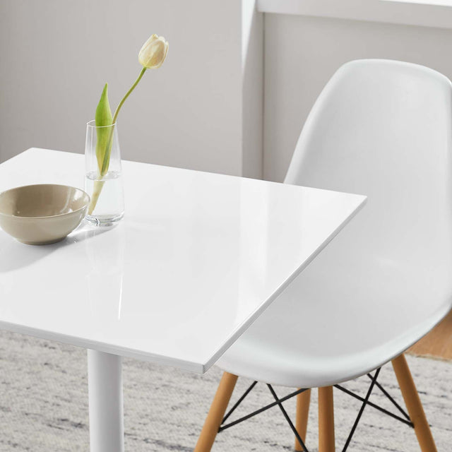 LIPPA SQUARE DINING TABLE | LIVING ROOM