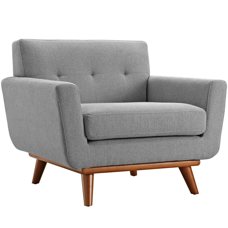 ENGAGE SOFAS AND ARMCHAIRS | LIVING ROOM