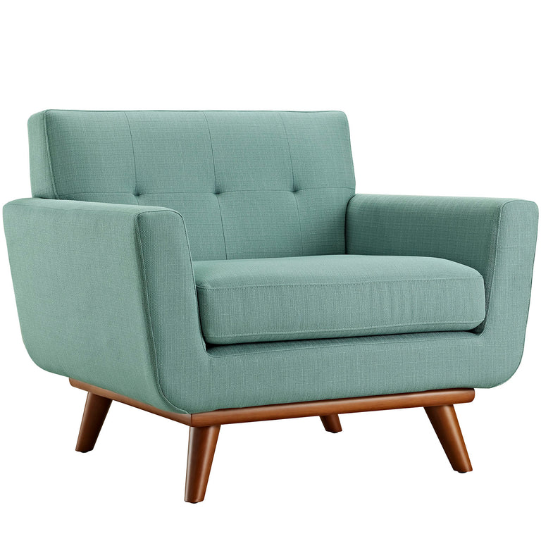 ENGAGE SOFAS AND ARMCHAIRS | LIVING ROOM