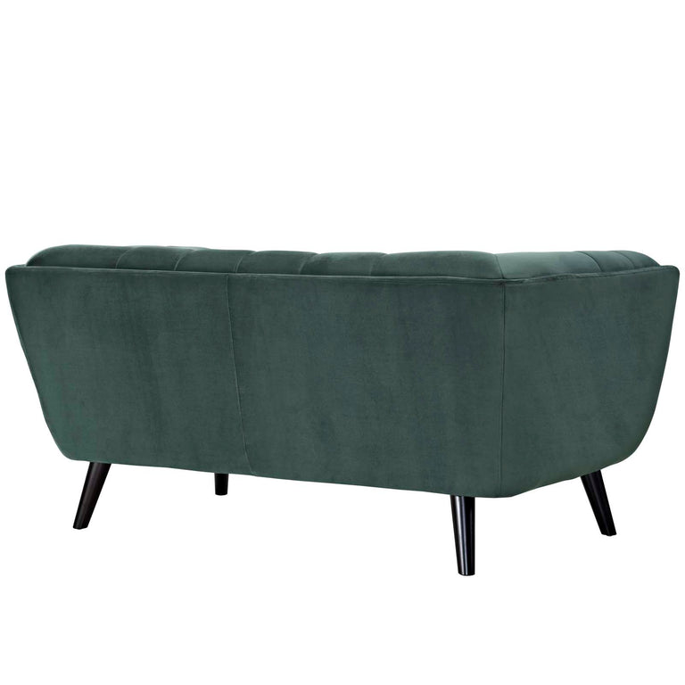 BESTOW SOFAS AND ARMCHAIRS | LIVING ROOM