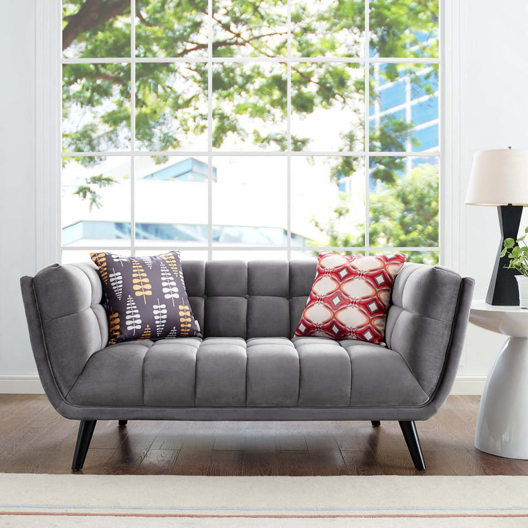 BESTOW SOFAS AND ARMCHAIRS | LIVING ROOM