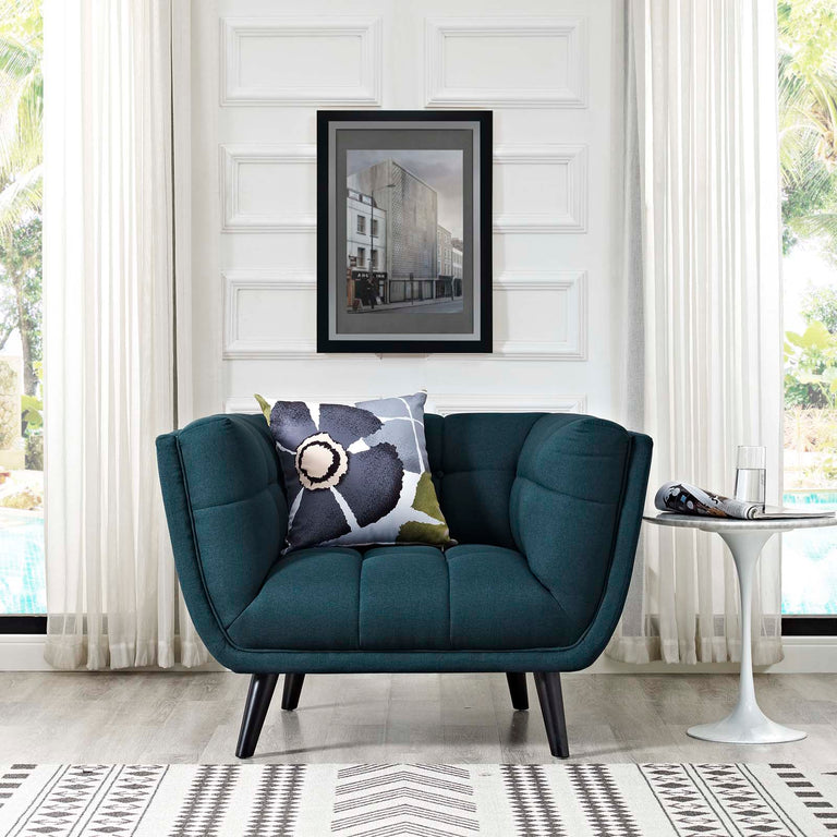 BESTOW SOFAS AND ARMCHAIRS | LIVING ROOM